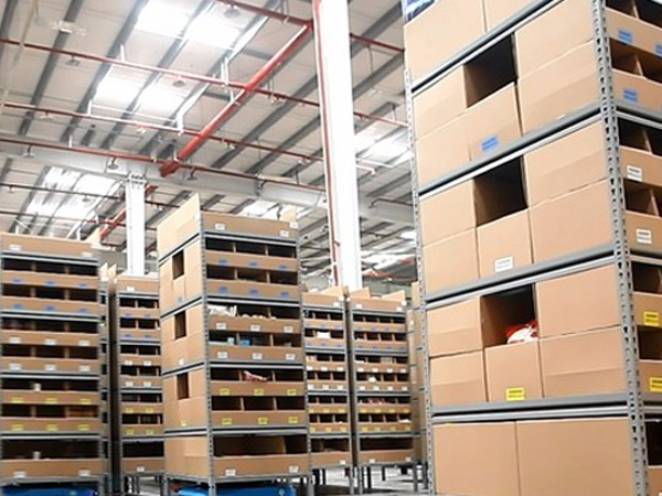 AGV無人倉儲叉車